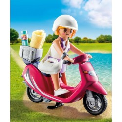 Playmobil Κοπέλα με σκούτερ